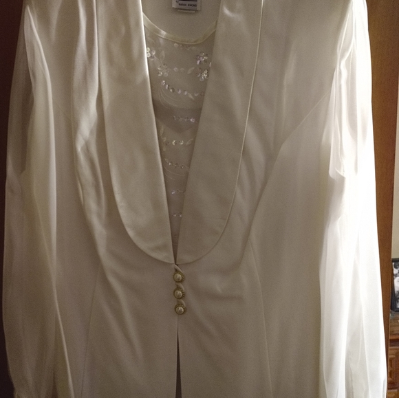 Elegant white jacket - Picture 9 of 11